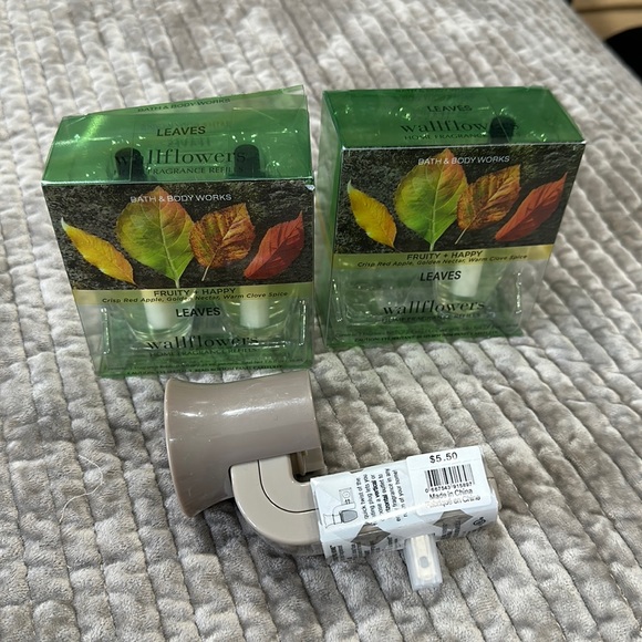 Bath & Body Works Other Bath Body Works Leaves Wallflowers Plug Diffuser Poshmark